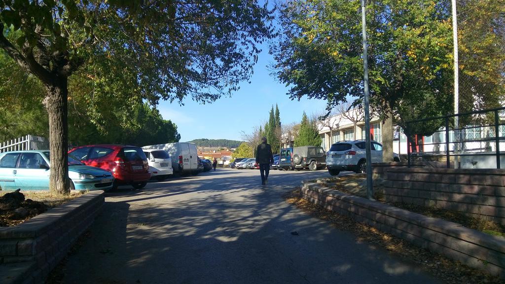 Sant Sadurní dʼAnoia Hostal Sant Sadurni מראה חיצוני תמונה
