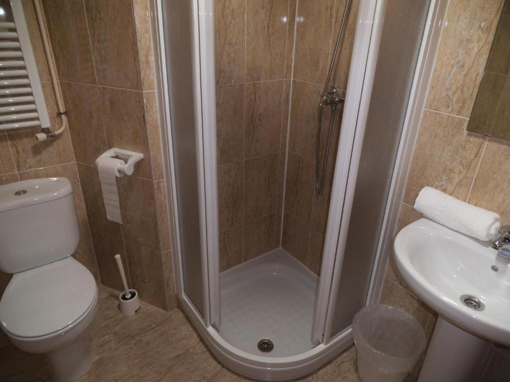 Sant Sadurní dʼAnoia Hostal Sant Sadurni חדר תמונה