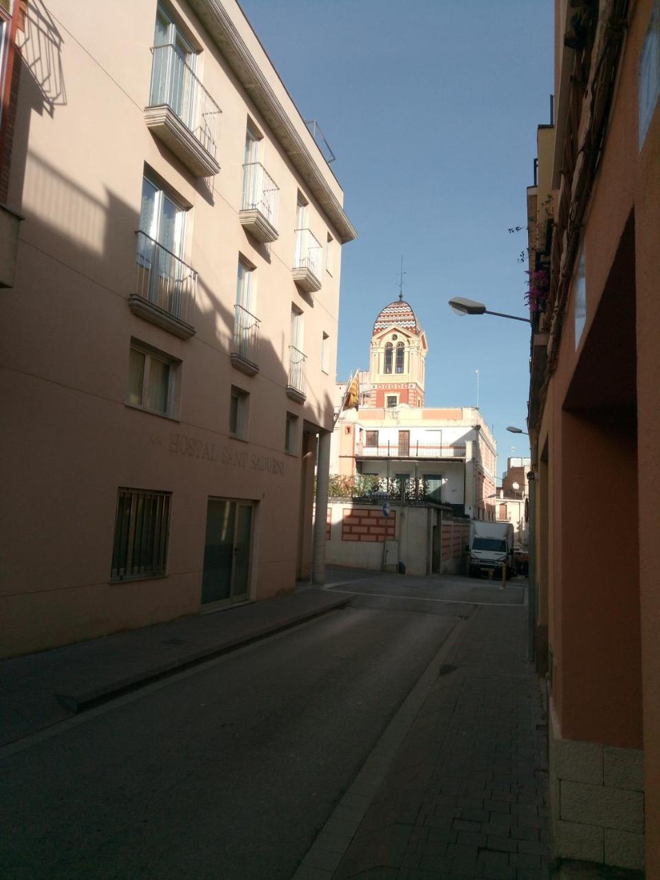 Sant Sadurní dʼAnoia Hostal Sant Sadurni מראה חיצוני תמונה