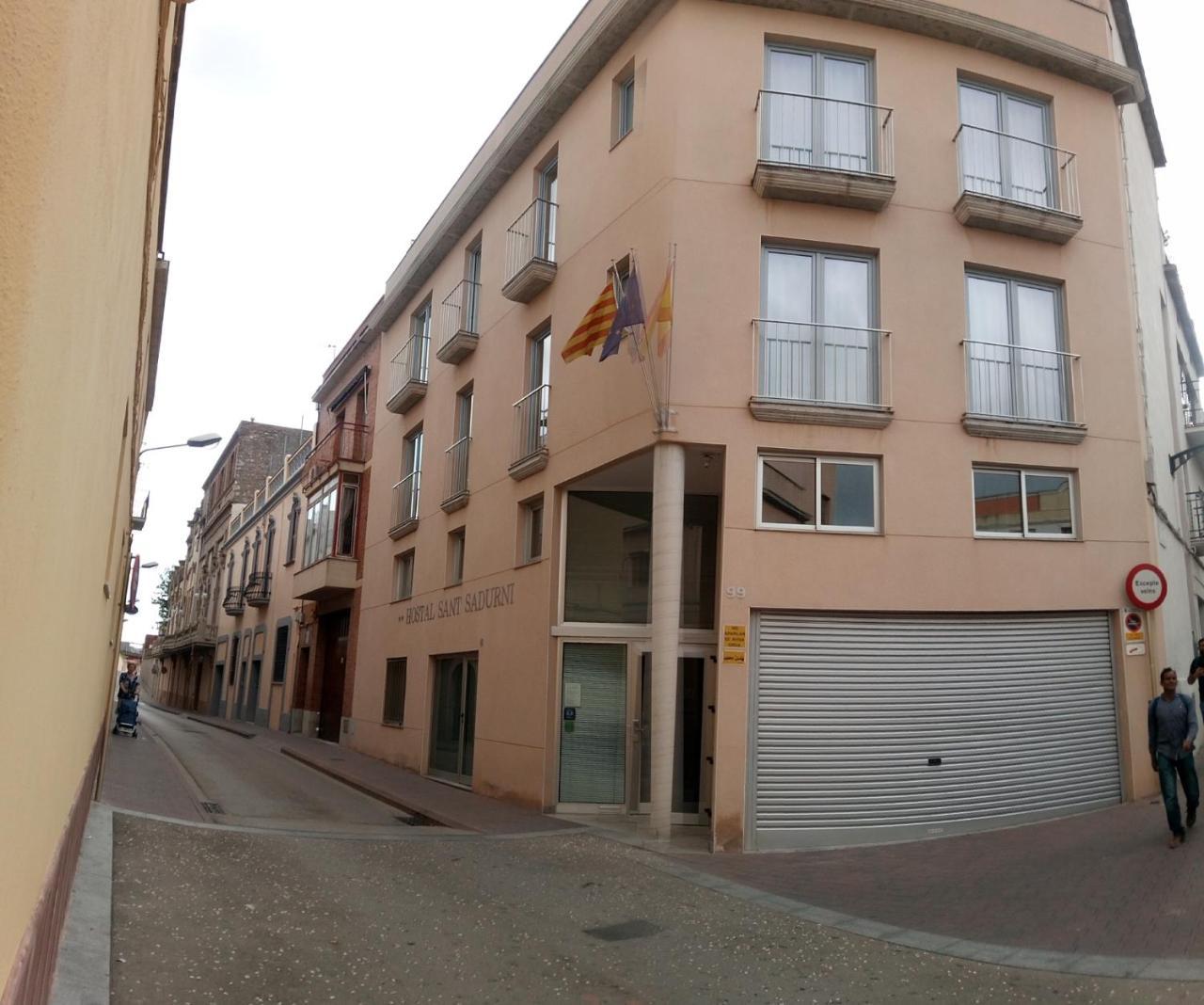 Sant Sadurní dʼAnoia Hostal Sant Sadurni מראה חיצוני תמונה